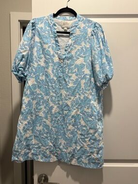 Lilly Pulitzer Light Blue and White Asymmetrical Floral Dress